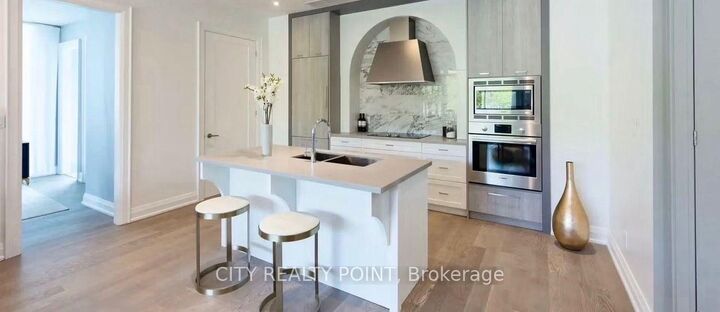 26 Mill Street 510 — photo 1