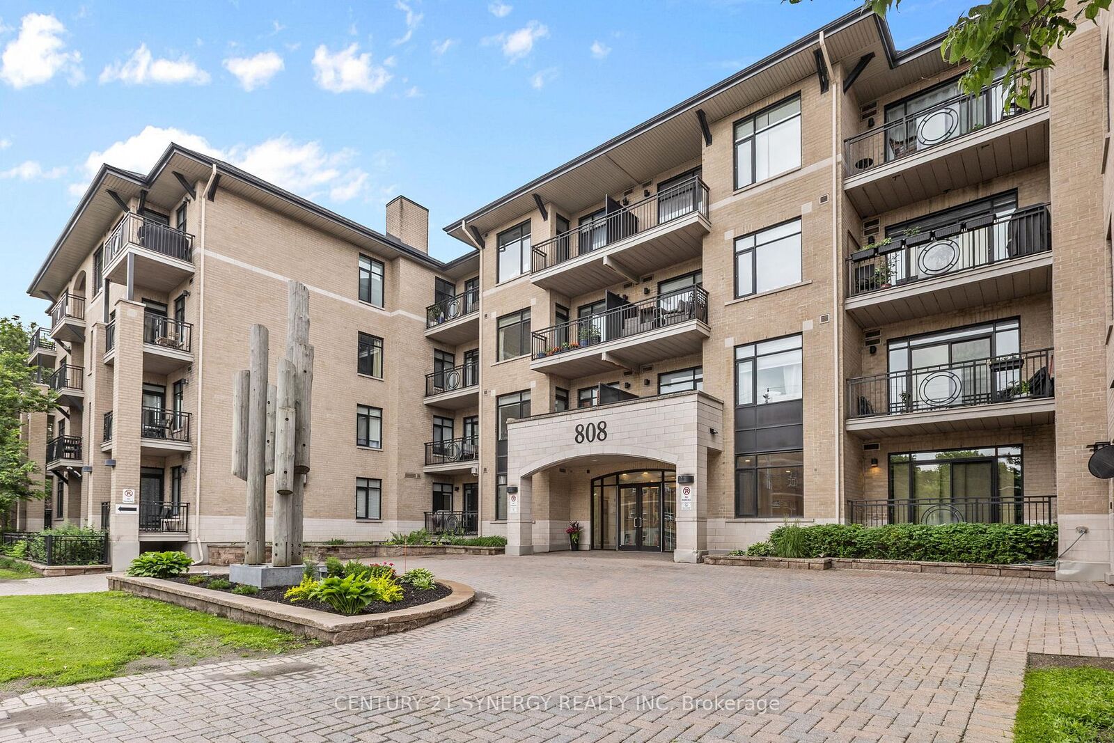 Property Photo: 808 Bronson Avenue 312 ON K1S 5A4