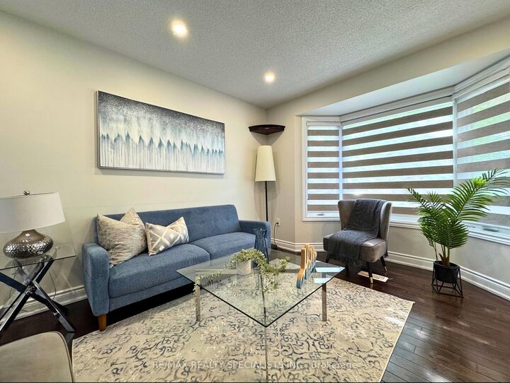 Property Photo: 22 Clayborne Avenue ON L7A 1N8