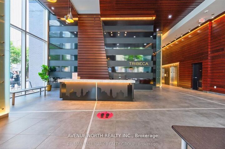 Property Photo: 179 Metcalfe Street 2104 ON K2P 1P7