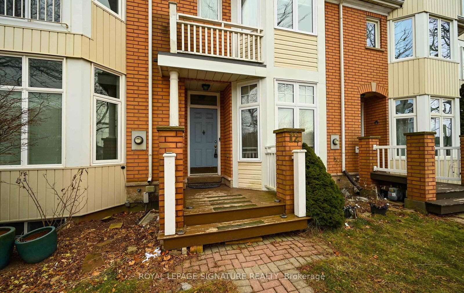 Property Photo: 12 The Greenery N/A W ON L6H 6J6