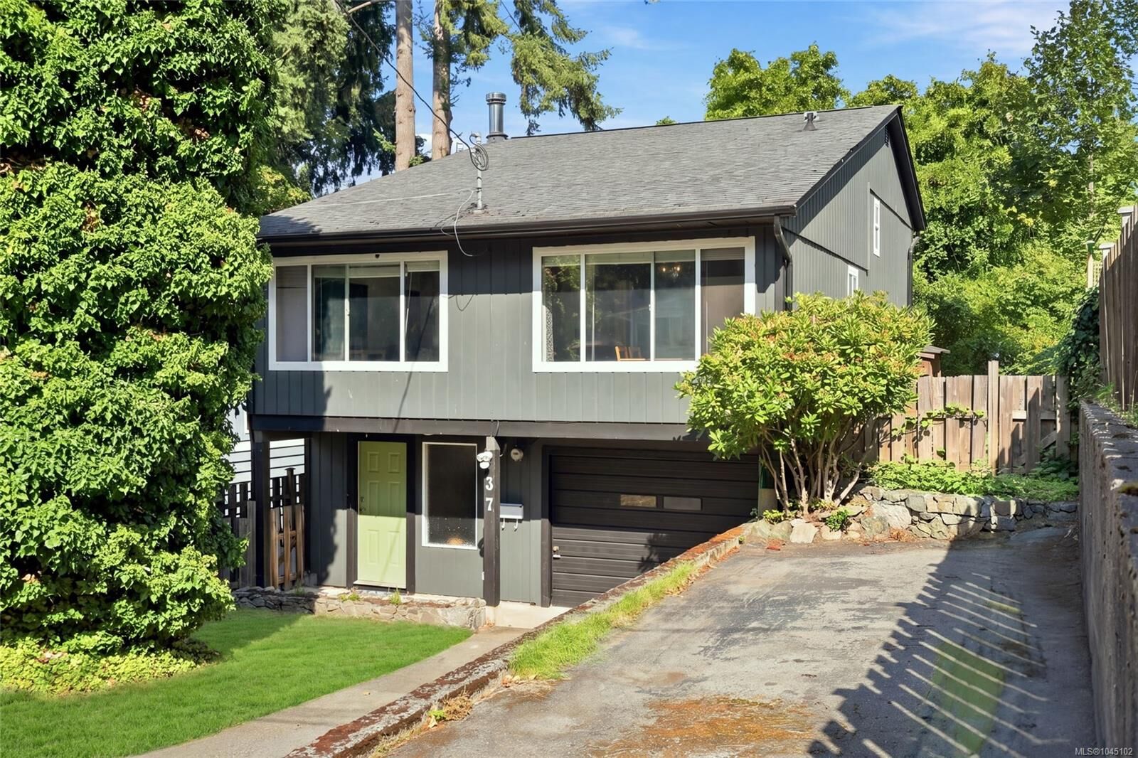 Property Photo:  37 Kanaka Pl  BC V9T 5B7 