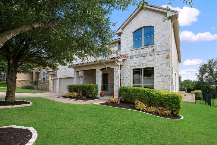 Property Photo: 15205 Spillman Ranch Loop TX 78738