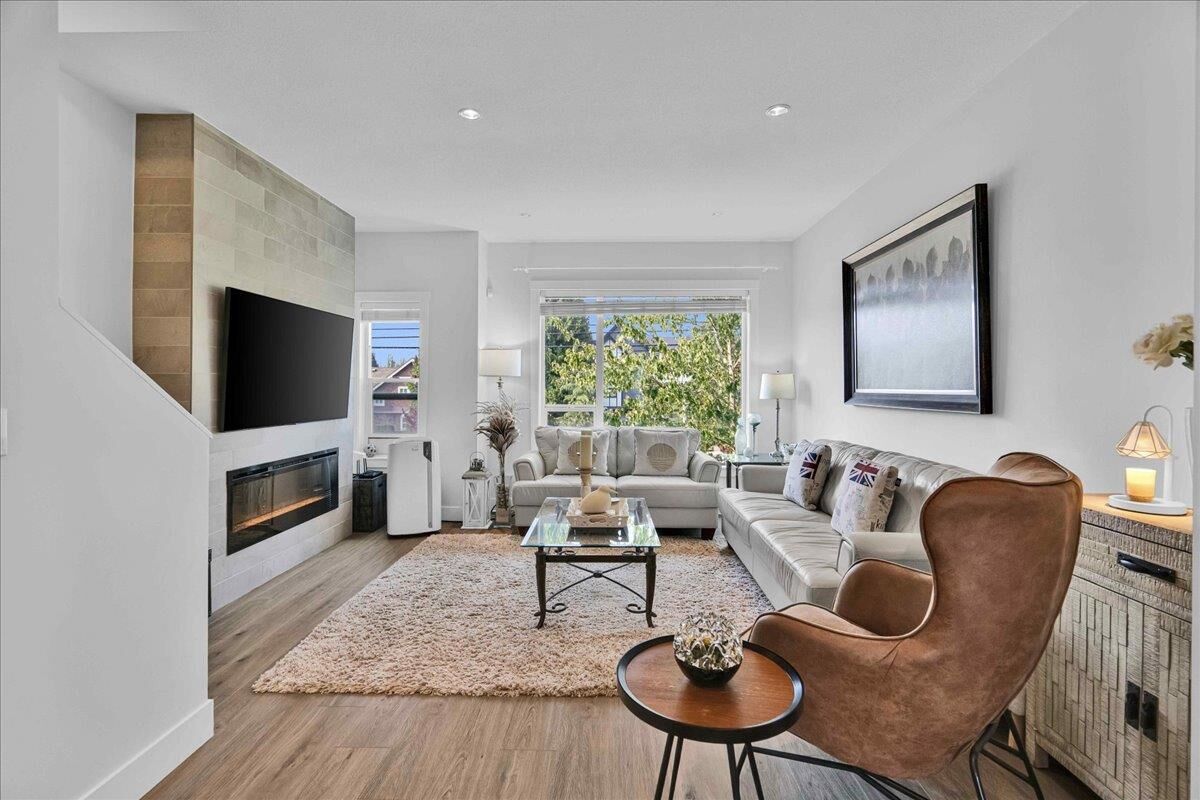 Property Photo: 16337 23A Avenue 20 BC V3Z 0S3