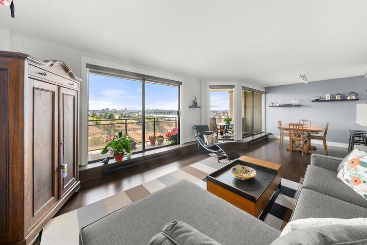 Property Photo: 444 Lonsdale Avenue 1101 BC V7M 3H5