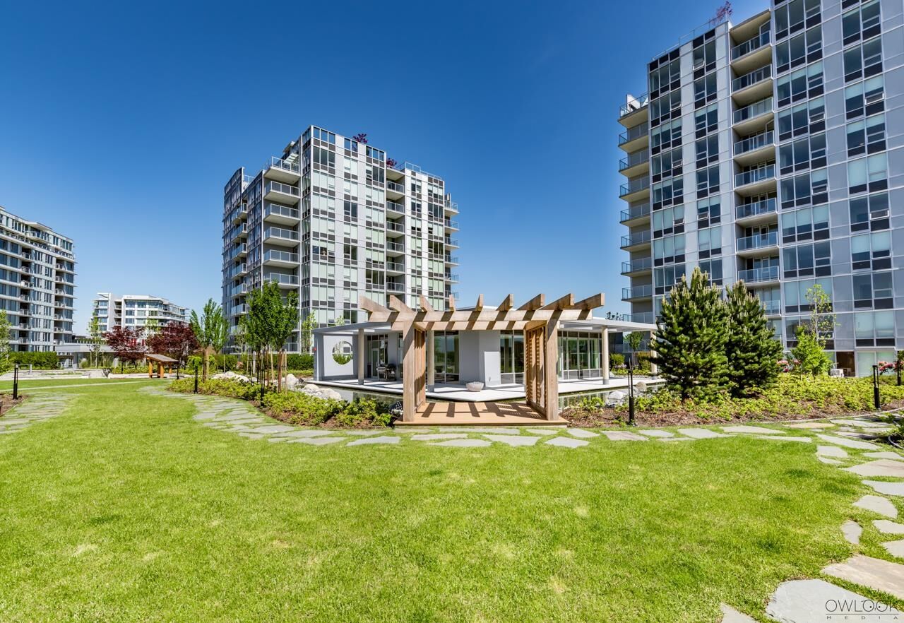 Property Photo: 7488 Lansdowne Road 1008 BC V7C 0B9
