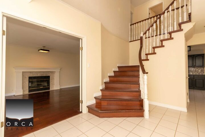 Property Photo:  3015 Griffin Place  BC V7R 4W9 