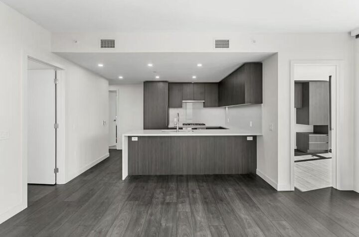 Property Photo:  5987 Wilson Avenue  BC V5H 0L7 