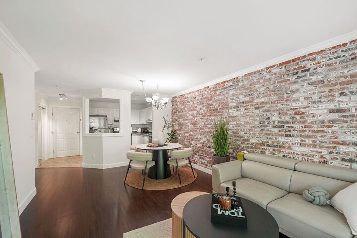 Property Photo:  888 Gauthier Avenue 302  BC V3K 6Y1 