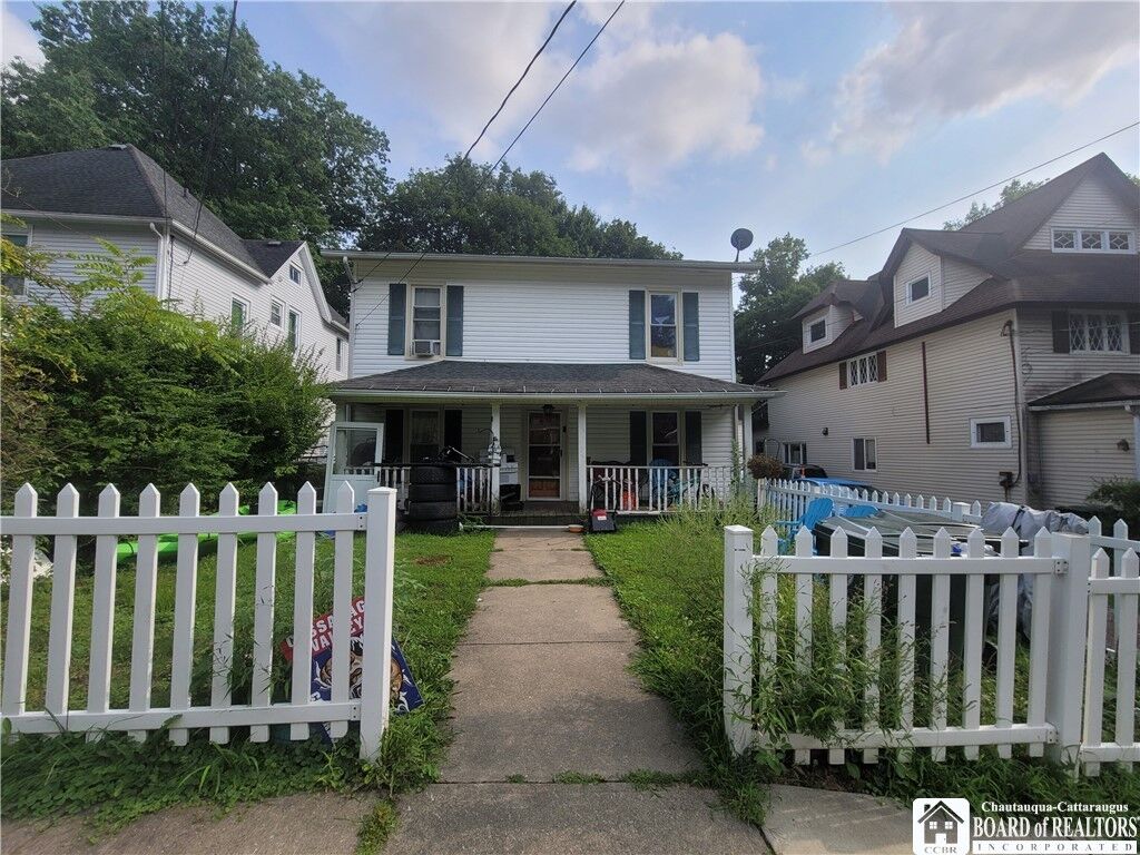 Property Photo:  114 Van Buren Street  NY 14701 