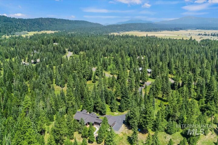 Property Photo:  33 Sundance  ID 83638 