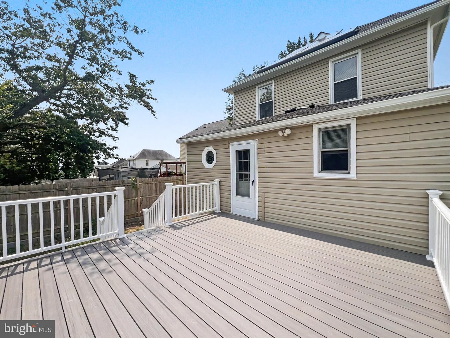 Property Photo:  5900 Hamilton Avenue  MD 21237 