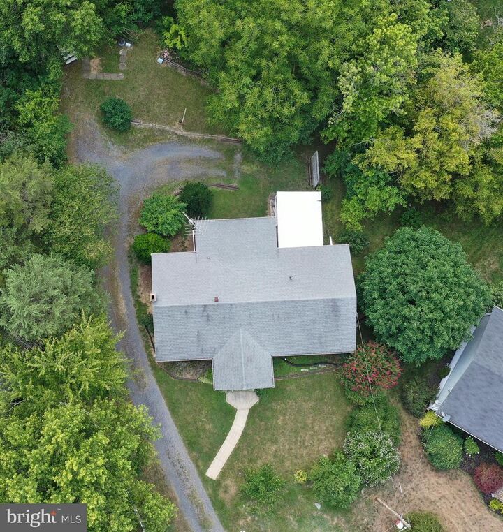 Property Photo: 2111 Shawn Drive VA 22645
