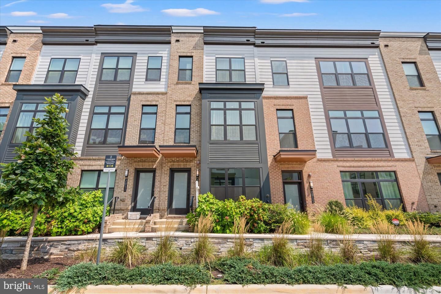 Property Photo: 2013 Tysons Ridgeline Road VA 22043