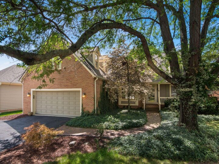 Property Photo: 9155 N Moors N Place OH 43017