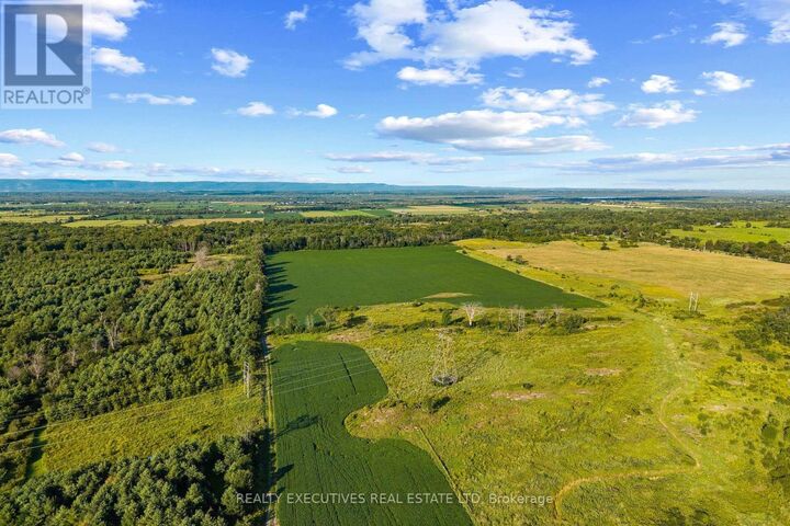 Property Photo:  2865 Ridgetop Road  ON K0A 1T0 