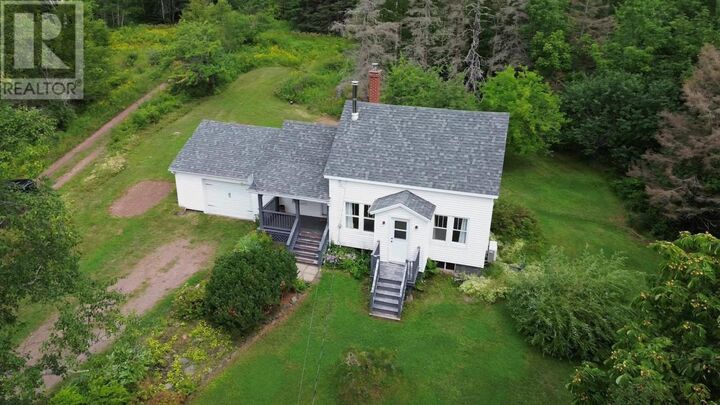 Property Photo: 2451 Highway 2 NS B0M 1B0
