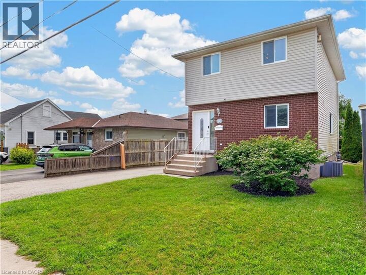 Property Photo:  211 Morton Street  ON L2V 1C8 