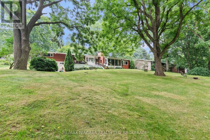 Property Photo: 46 Melrose Drive ON L0S 1J0