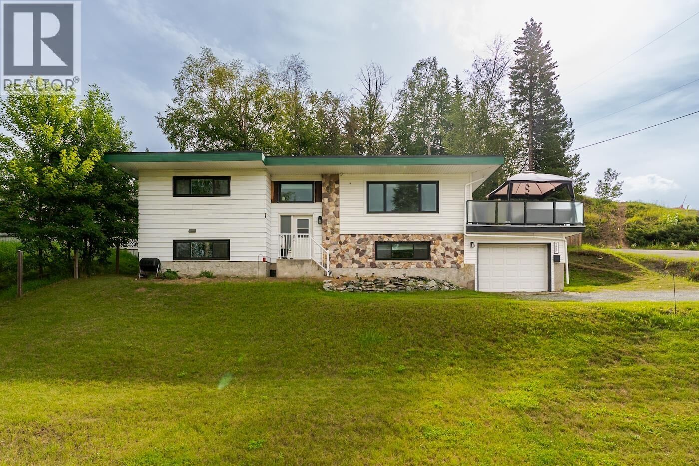 Property Photo:  1880 Houghtaling Road  BC V2K 1L6 