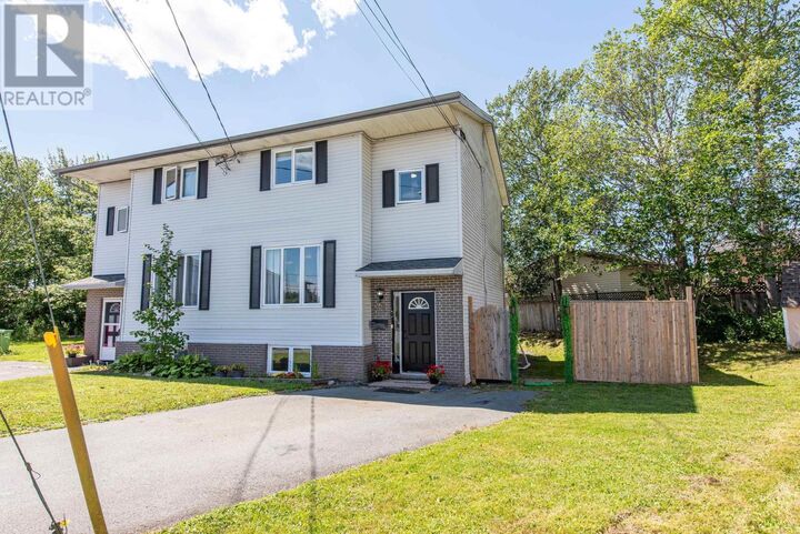 Property Photo:  28 Malik Court  NS B4C 3V8 