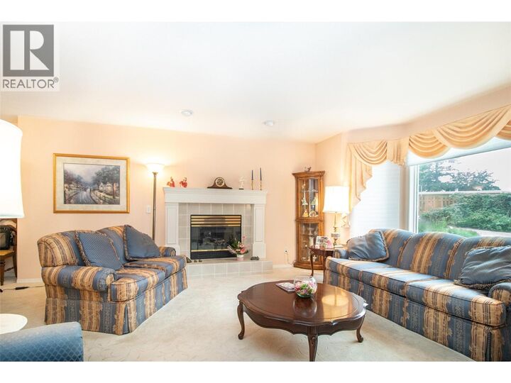 Property Photo:  1152 Koby Court  BC V1Y 9J9 