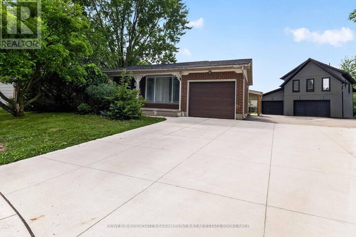 23 Goodman Drive — photo 1