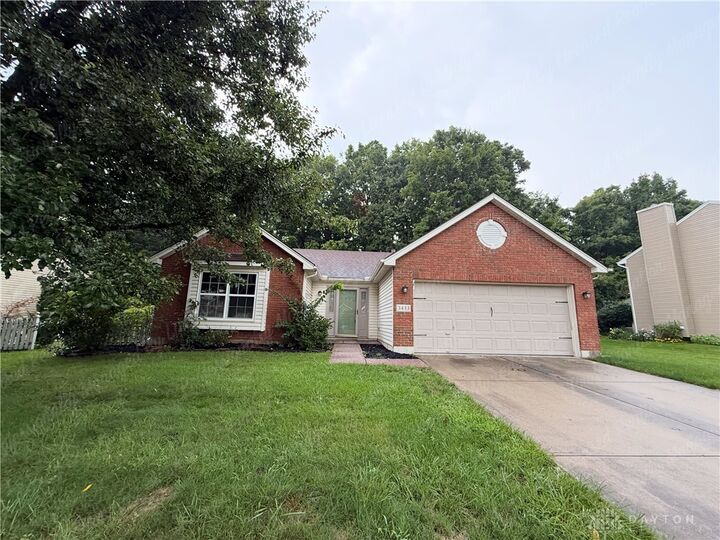Property Photo:  3433 Surry Ridge Way  OH 45424 