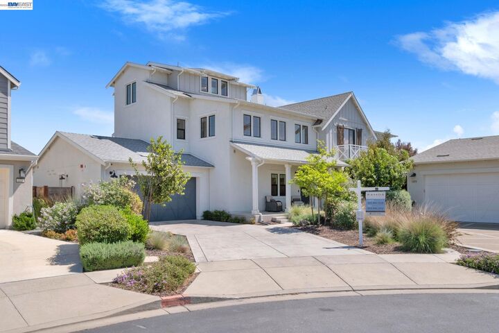 Property Photo: 183 Seagate Pl CA 94511