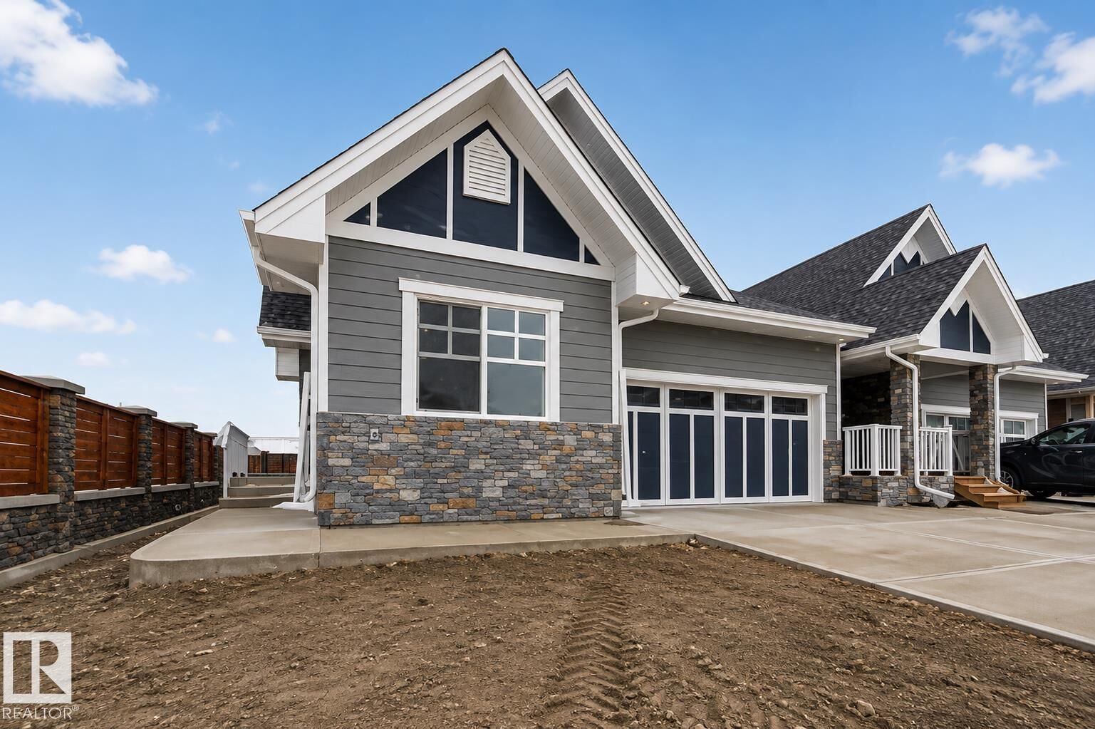 Property Photo: 120 Hillshire Boulevard 13 AB T8B 0C9
