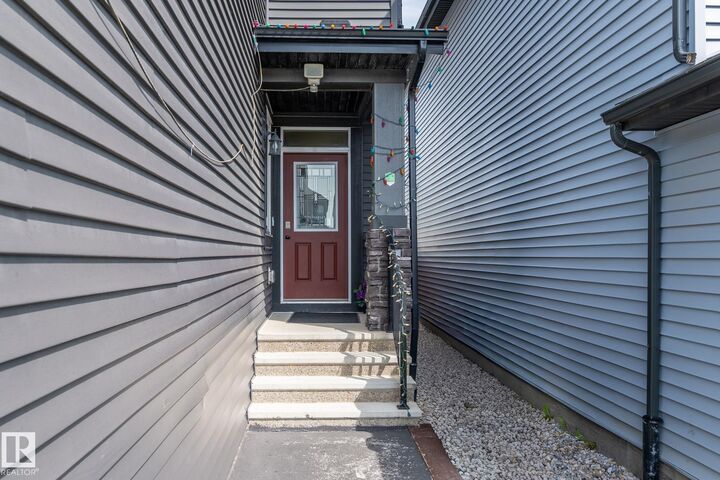 Property Photo: 5210 23 Ave SW AB T6X 2X4