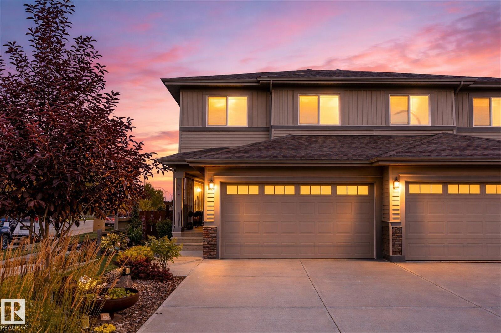 Property Photo: 2 Caledon Crescent AB T7X 0Y8