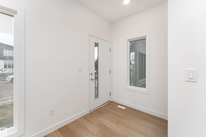 Property Photo:  10916 & 10918 154 Street NW  AB T5P 2J9 
