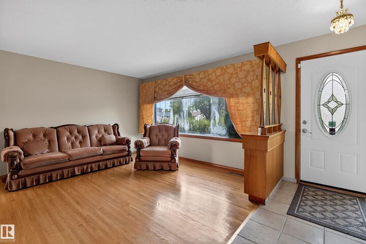 Property Photo:  8411 136 Avenue NW  AB T5E 1T9 