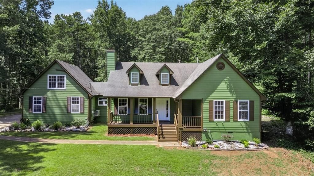 Property Photo:  115 Hubbard Drive  GA 30263 