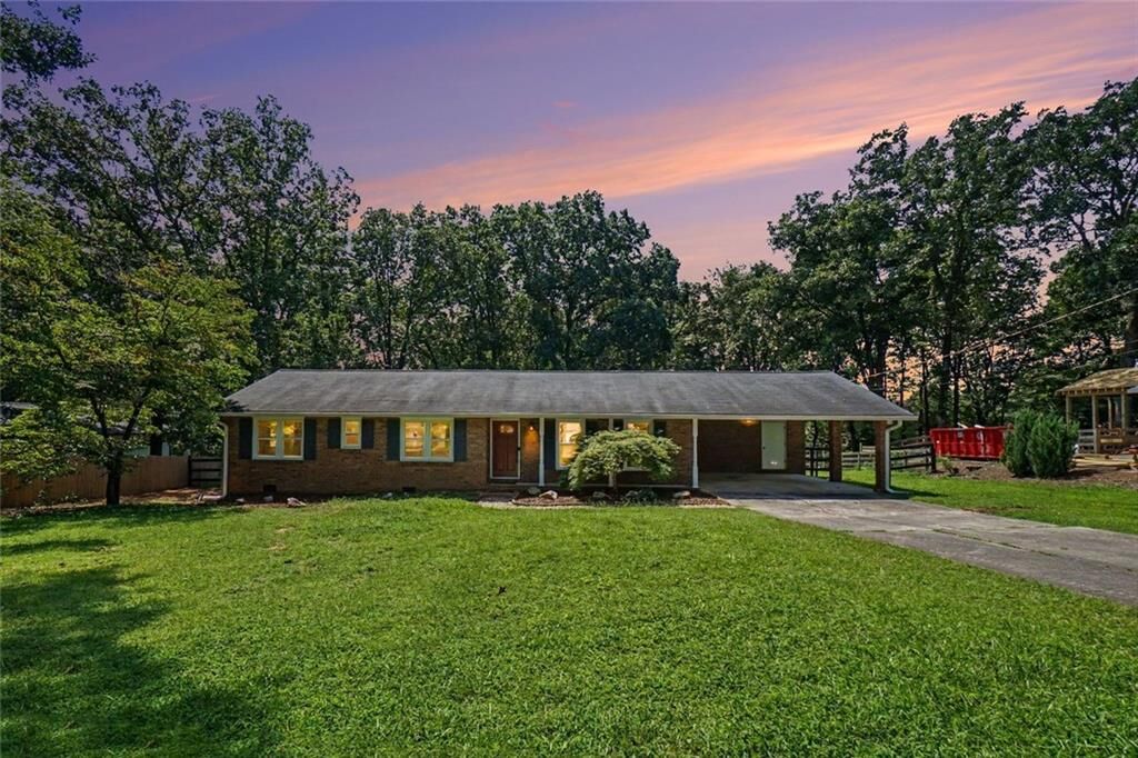 Property Photo:  2936 Pauls Way  GA 30062 