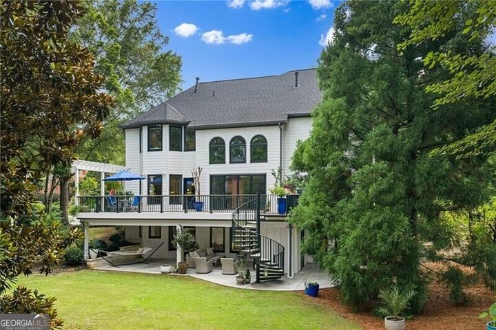 Property Photo: 710 Lake Medlock Drive GA 30022