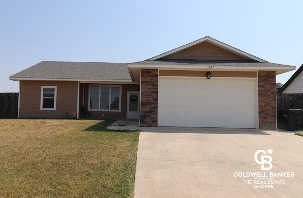 Property Photo: 4026 Hawthorne Way KS 67846