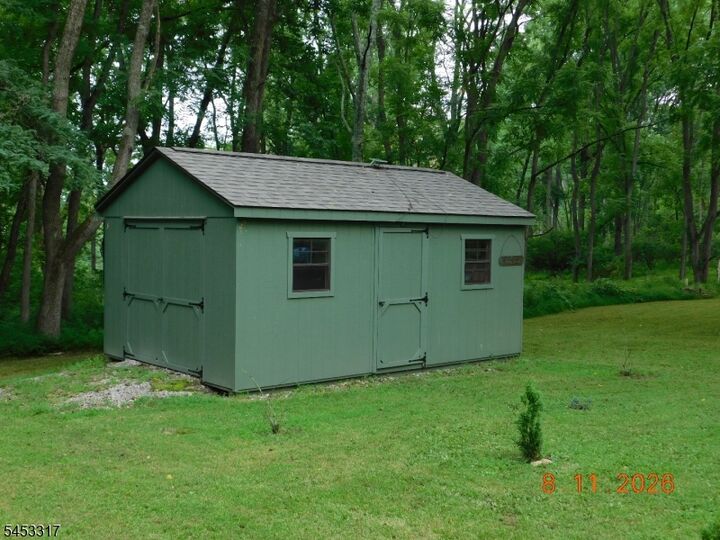 Property Photo: 67 Cemetery Hill Rd NJ 07882