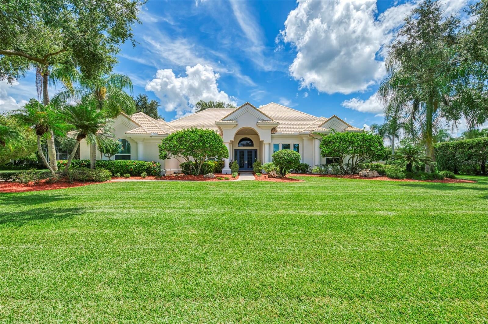 Property Photo: 7767 Alister Mackenzie Drive FL 34240