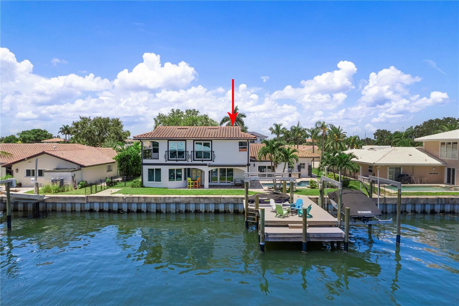 Property Photo: 1946 Illinois Avenue NE FL 33703