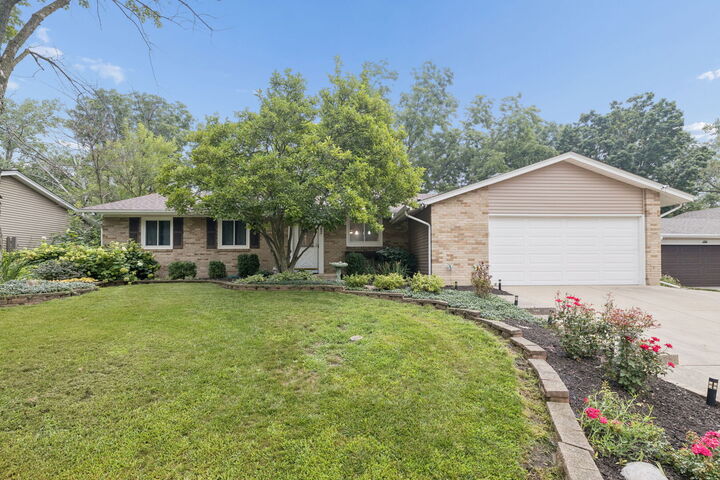 Property Photo: 702 N Pinecrest Road IL 60440