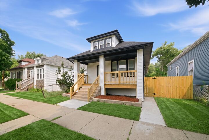 Property Photo:  11409 S Stewart Avenue  IL 60628 