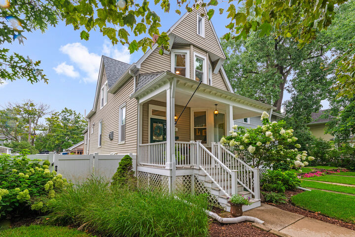 Property Photo: 4159 Dubois Boulevard IL 60513
