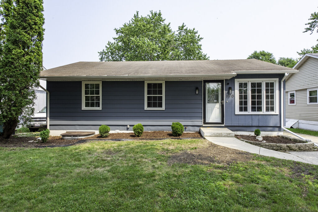 Property Photo:  1915 Joppa Avenue  IL 60099 
