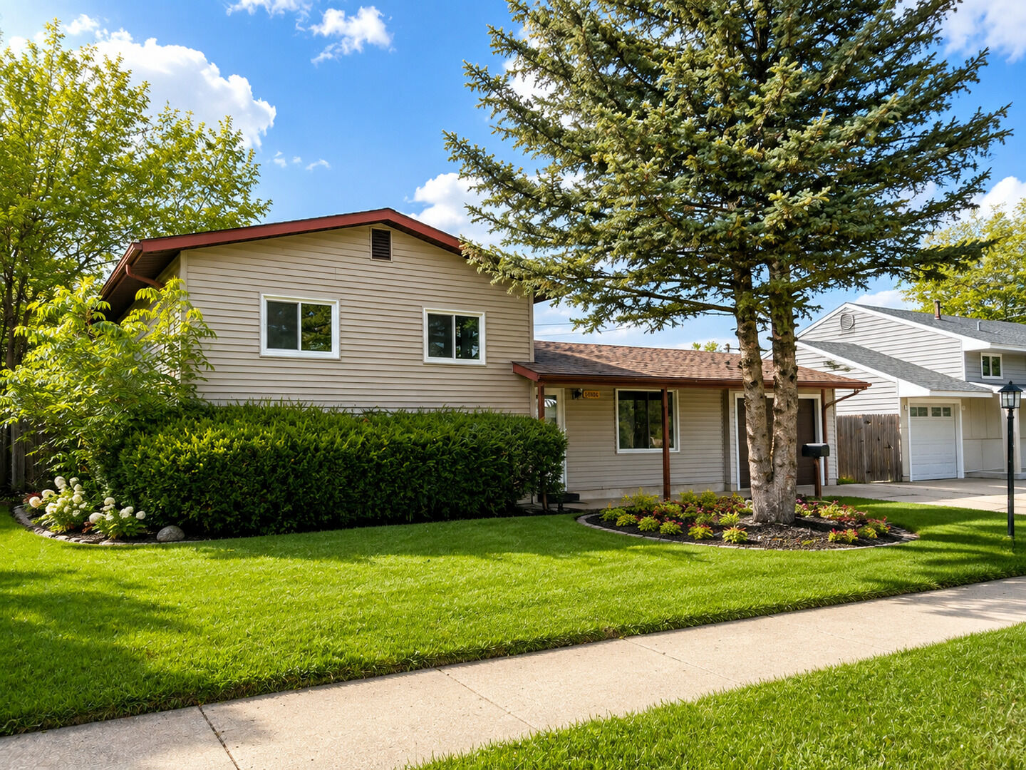 Property Photo: 16908 Laramie Avenue IL 60452