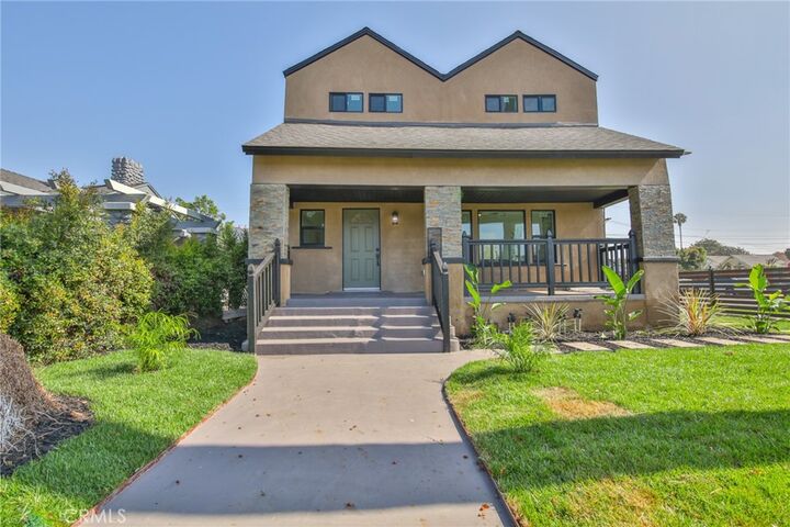 Property Photo:  1301 W 46th  CA 90037 