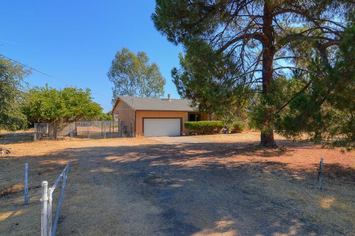 Property Photo: 1617 E Street CA 95673