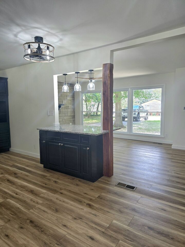 Property Photo:  1606 Hilltop Dr  TN 38464 