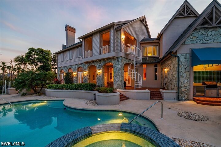 Property Photo: 13960 Blenheim Trail Road FL 33908